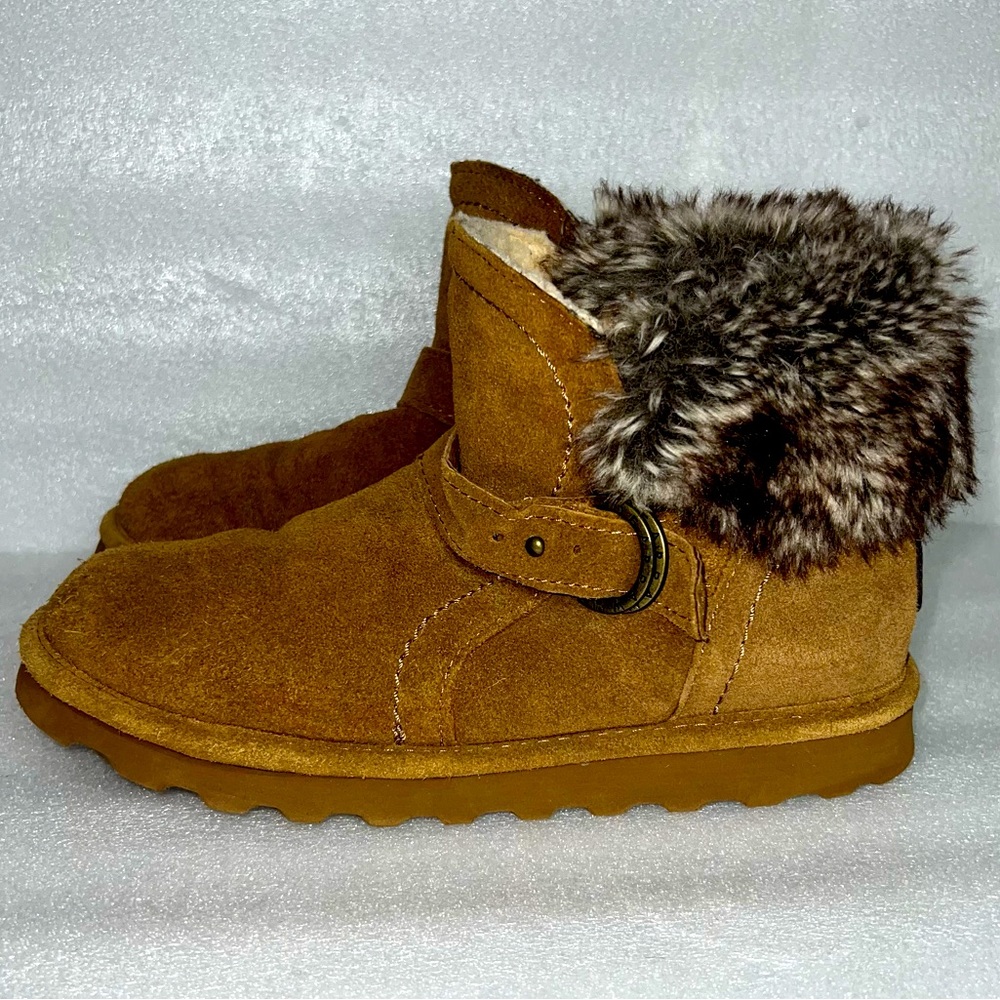 BearPaw ankle boot with fur